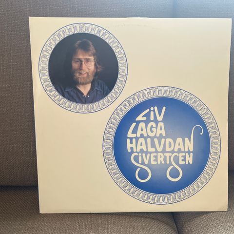 Halvdan Sivertsen – Liv Laga