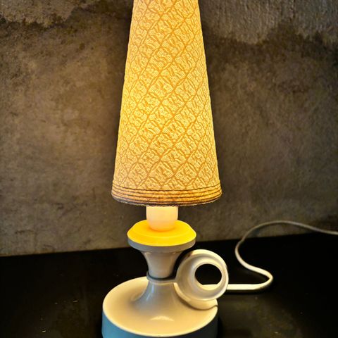 Vintage liten bordlampe fra 70-tallet | Retro