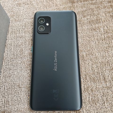 Asus zenfone 8   8/128 kjøpt 12-07-24