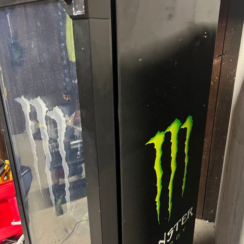 Monster kjøleskap