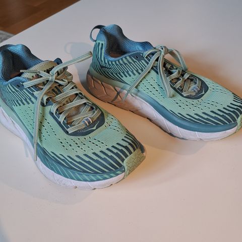 Hoka One Clifton 5 Str 38