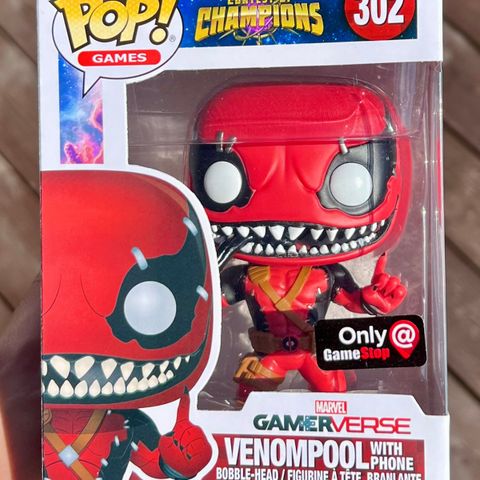 Funko Pop! Venompool (with Phone) | Marvel Contest of Champions (302)