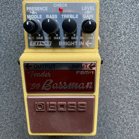 Boss  FBM-1  Bassman ( som ny)