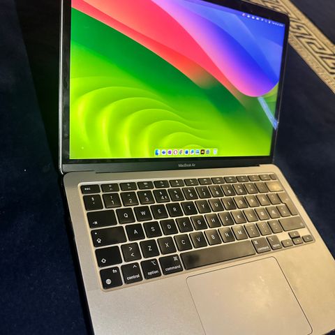 Macbook Air M1 2020