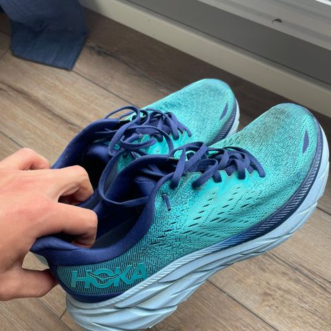 Hoka clifton 8