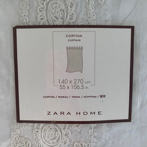 Hvite / gjennomsiktige gardiner fra Zara Home