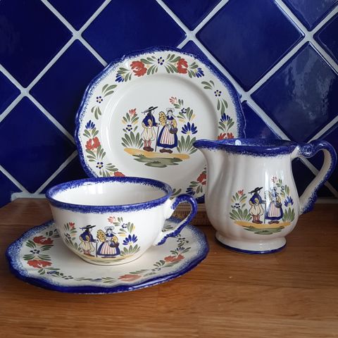 Frokostservise Faience d'Art Regional decor Breton