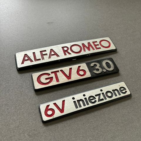 Alfa Romeo GTV6 emblem