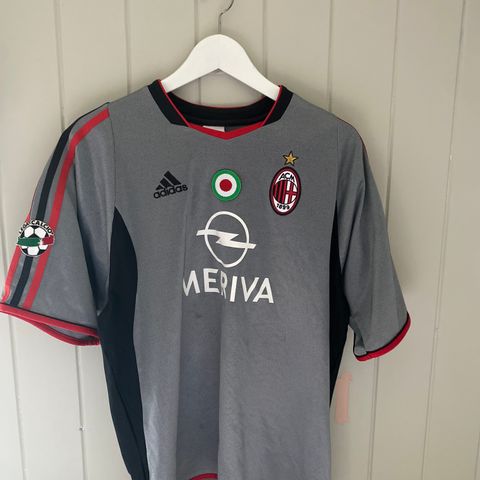 Ac milan bortedrakt