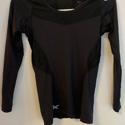 2XU dame kompresjonstrøye/ Compression Long Sleeve Top