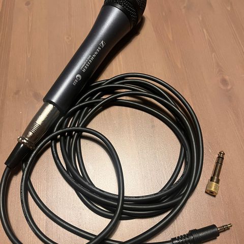 Sennheiser E835