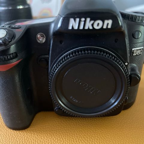 Nikon D80