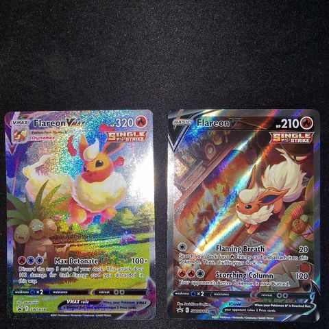 Pokemon kort -  Flareon V og VMAX SWSH179 og 180 Blackstar promos