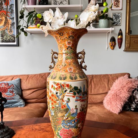 Stor asiatisk vase