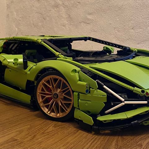 Lego 42115 - Lamborghini Sián FKP 37