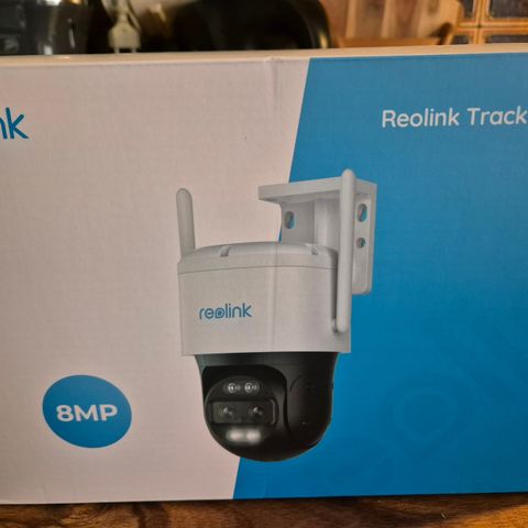 Reolink TrackMix Wifi
