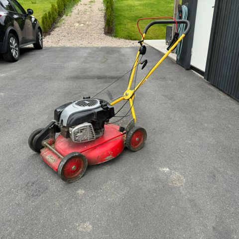 Klippo Briggs&Stratton 160cc selvgående