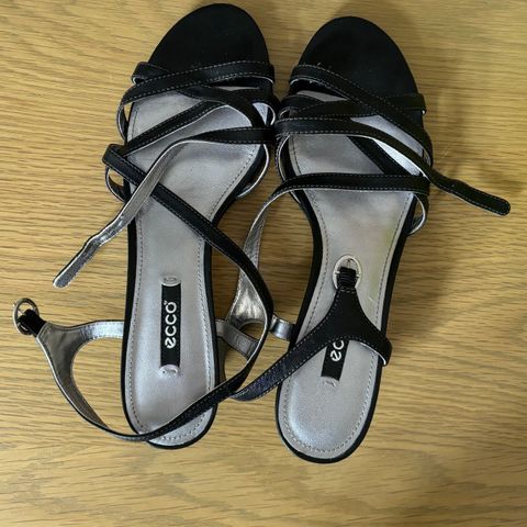 Sandaler fra Ecco størrelse 38