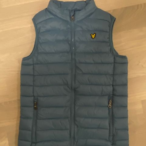 Lyle & Scott vest