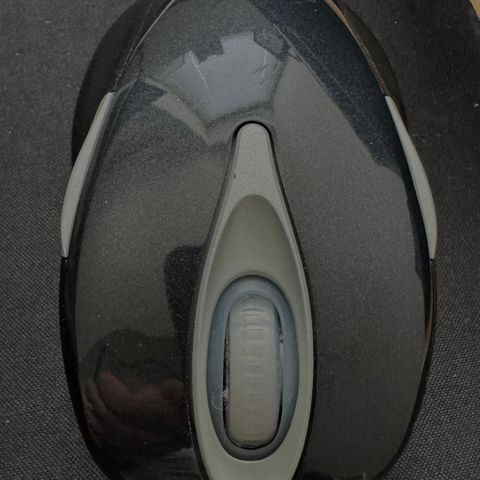 Microsoft Wireless Laser Mouse 5000