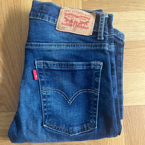 Levi’s 510 skinny fit str 14år