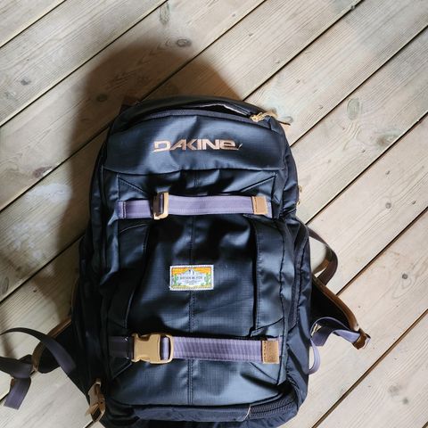 Dakine Bryan W Fox topptur/snowboard sekk.