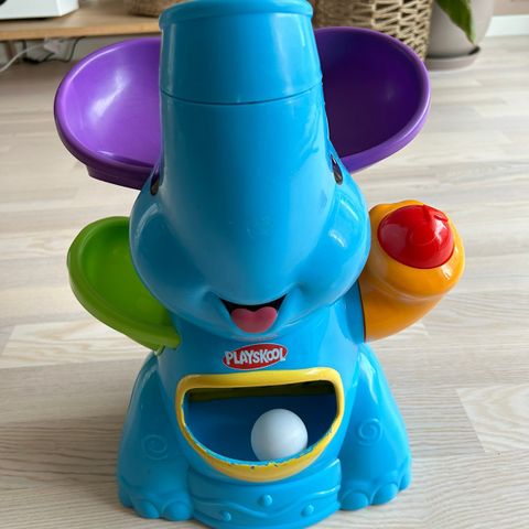 Playskool elefant selges