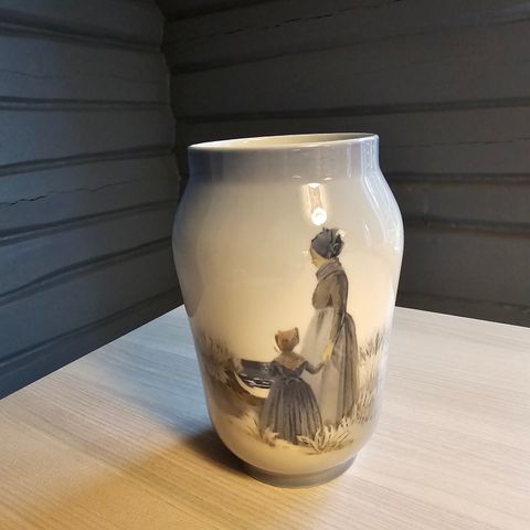 Royal Copenhagen vase