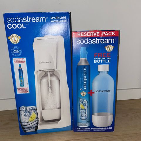 Helt ny! Soda stream kullsyremaskin + ekstra kullsyrepatron samt flaske