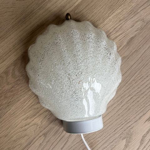 Vintage skjell vegglampe i glass