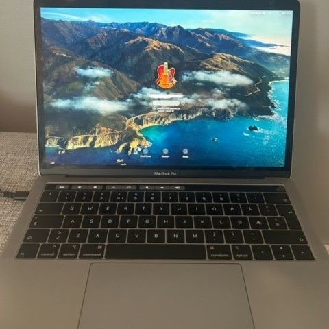 Macbook Pro, 13-Inch, 2019, 8GB minne