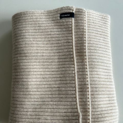 Holzweiler Tibo Cashmere skjerf beige