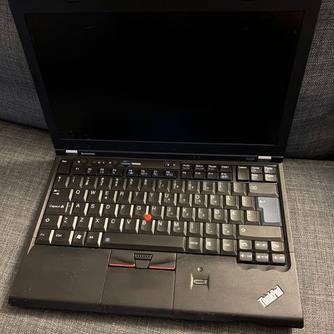 Brukt Lenovo ThinkPad x220 I5-2520U 2.5GHz 8GB RAM, 120GB SSD disk, Win11 Pro