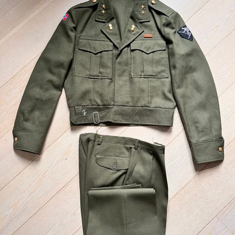 Norsk militær uniform