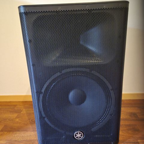 Yamaha DXR15 mk2 aktiv 15" høyttaler