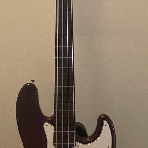 Fender Jazz Bass Fretless