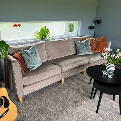 Klassisk sofa i meget høy kvalitet