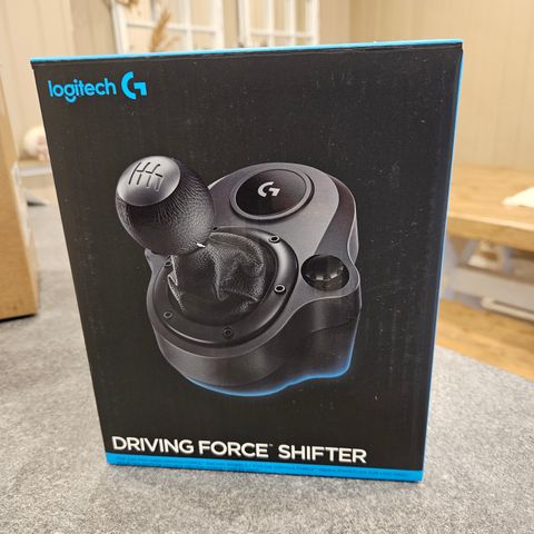 Driving force shifter