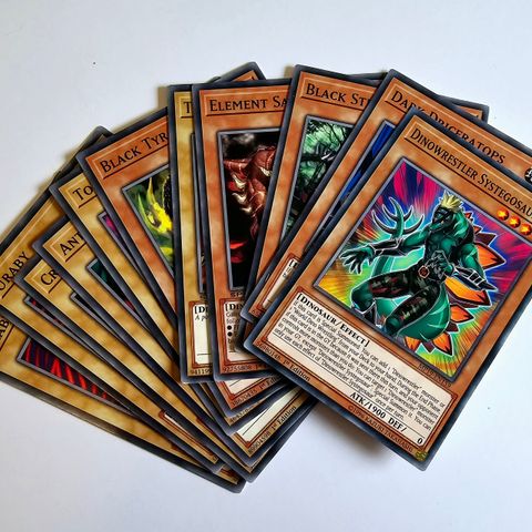 Pakke med Yu-Gi-Oh Dinosaur kort