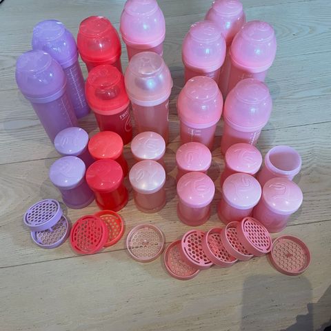 Twistshake rosa og lilla tåteflasker 11 stk, 3 størrelser