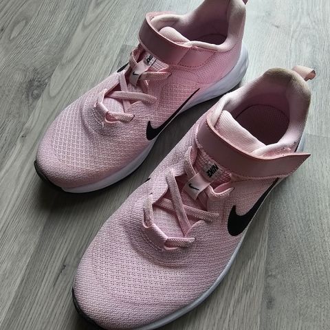 Nike rosa