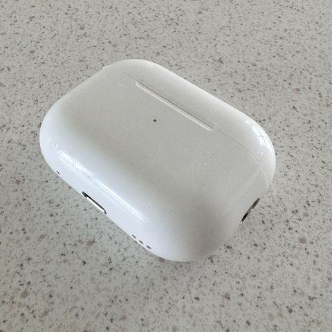 AirPods Pro (2. generasjon) med MagSafe-ladeetui (Lightning)