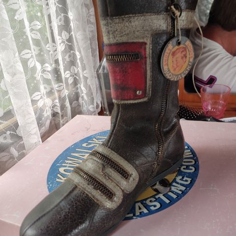 Vintage boots