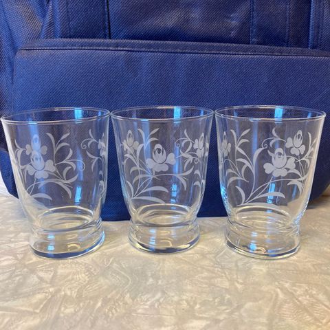 3 farris glass