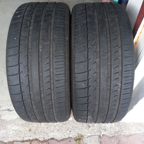 Triangle sommerdekk 255/40 R 19