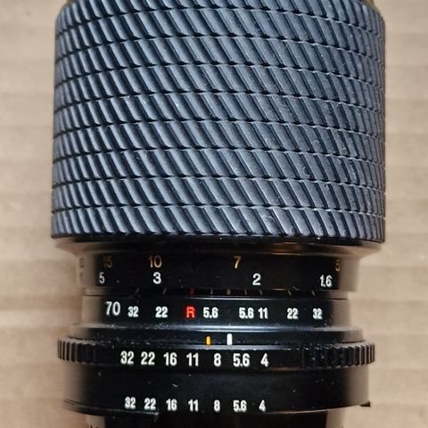 Tokina 70-210 til Nikon m/Filter.