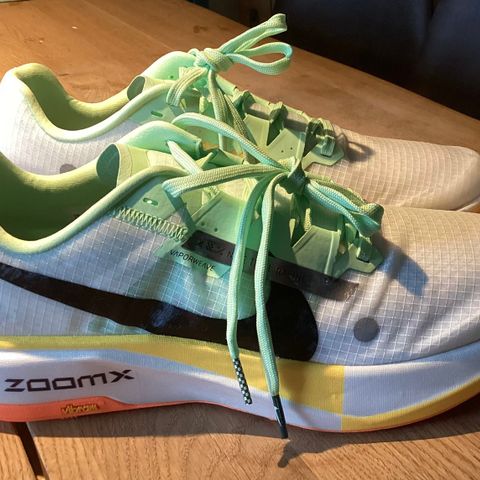 Nike ZoomX Ultrafly Trail str. 45 - 29 cm