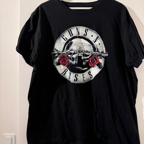 Guns 'n' Roses t-skjorte, str XL