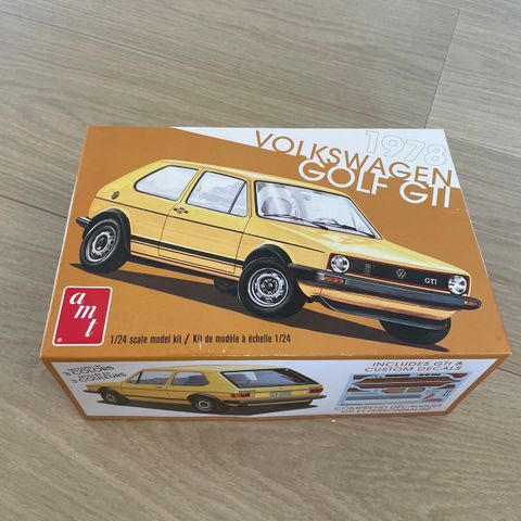 Volkswagen Golf GTI model kit