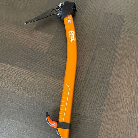 Ice axe, Petzl gully